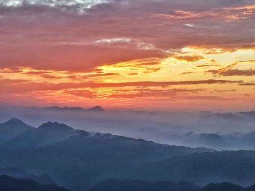 海蓝云天_带你体验绝美风景之旅