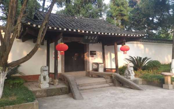 贺麟故居_探索这位文化名人的历史足迹