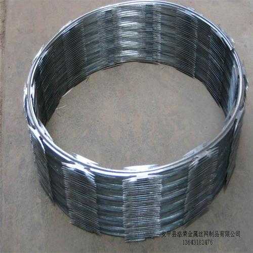 泡崖村浩荣门票多少钱_有什么特别之处?