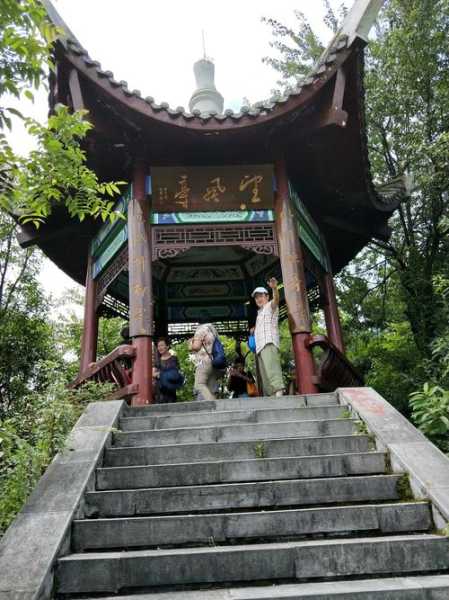 鹿冲关公园要门票吗_了解游客必知的信息