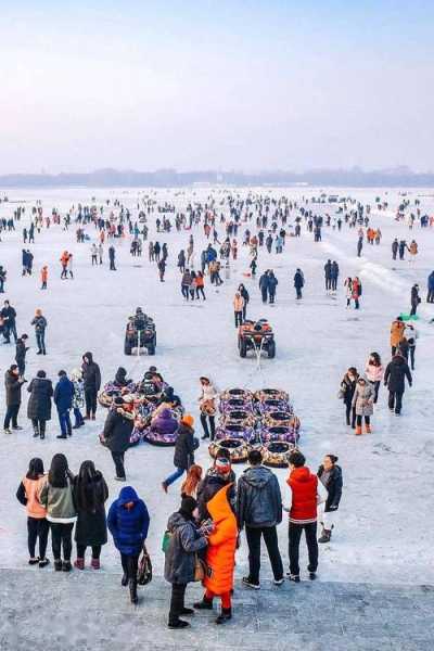 雾凇宾馆_体验冬季冰雪奇景的理想之地