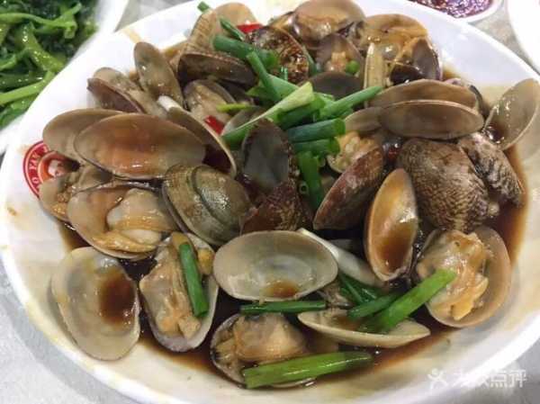 小眼镜大排档_探索美味与独特体验