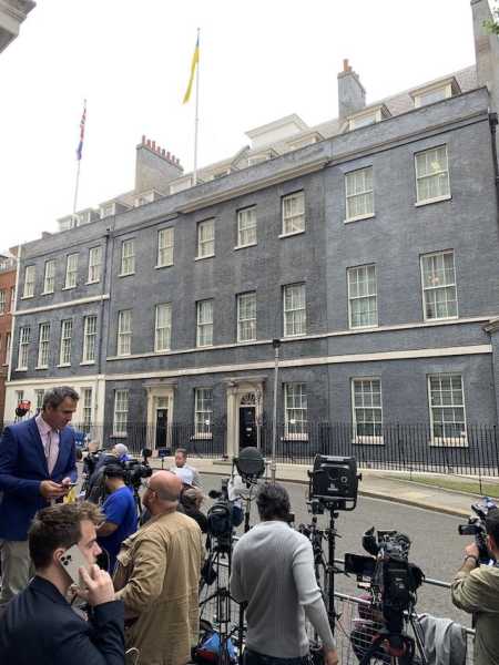 唐宁街8号_英国首相的权力中心是什么?