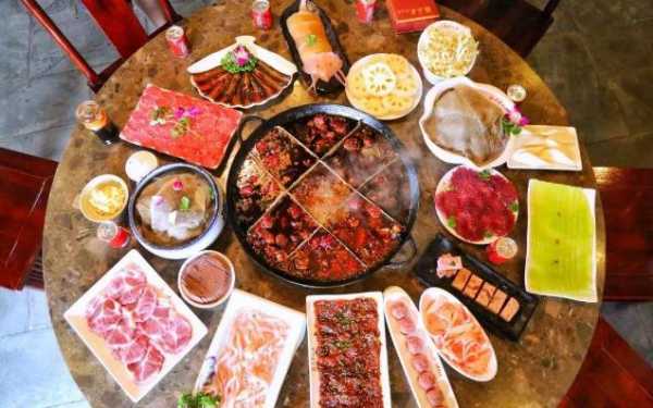 重庆饭店_哪里的美食最值得尝试？