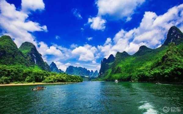 天气清凉蓝天白云的_适合出游的完美时刻