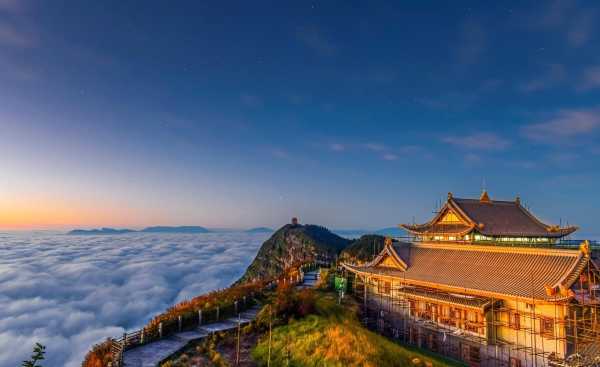 金峨山_探寻隐秘的自然奇观