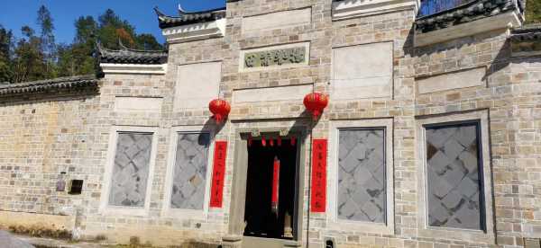 下湾村旅游攻略_不可错过的亮点与美食推荐