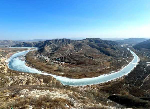 凌河第一湾旅游攻略_探秘绝美风景和玩法