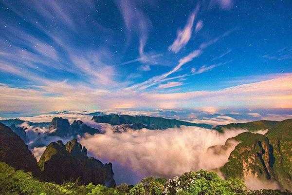 南宁到圣堂山旅游攻略_最佳出行指南与注意事项