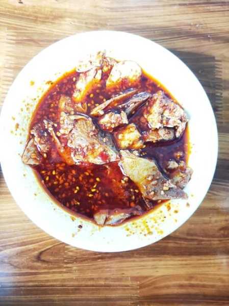 四川卧龙镇旅游攻略_必不可错过的景点与美食