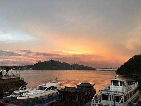 大黑汀水库旅游攻略_最佳游玩时间和注意事项