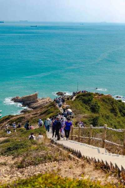 酒杯湾旅游攻略_探索绝美海岸线的最佳路线