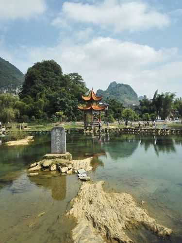 鹅泉旅游攻略_必看景点与实用建议
