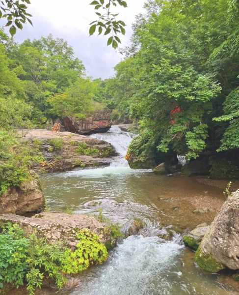青山沟风景区_绝美自然风光等你来探险