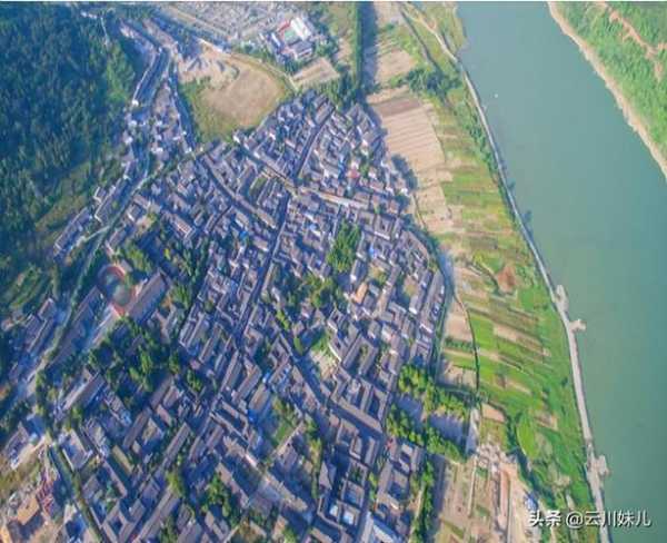 云川旅游攻略, 绝美景点与实用技巧全攻略