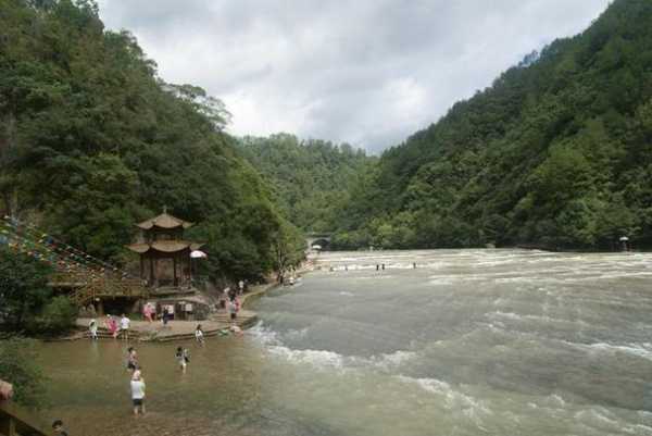 元龙镇, 探索这个隐藏的旅游胜地