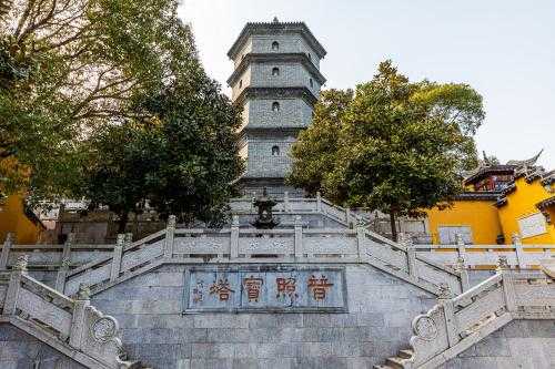 包山禅寺, 探索古寺背后的历史与文化