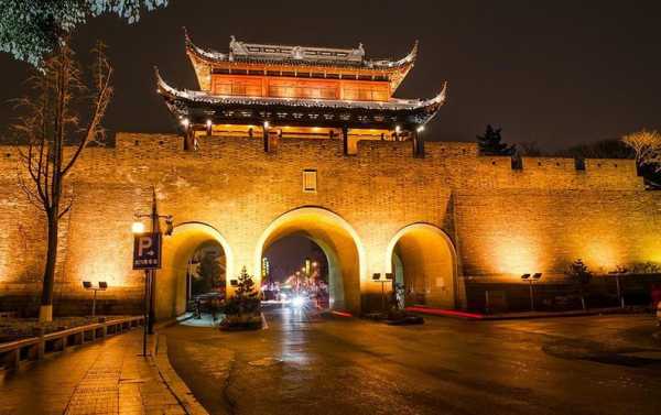 坊门街, 探索这条历史文化的街道