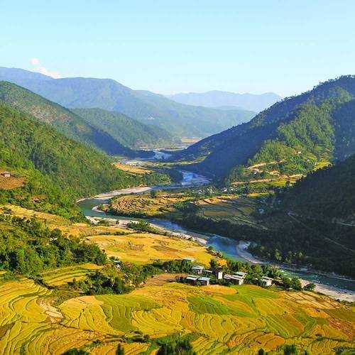 西洪乡, 探索这个迷人乡镇的文化与风景