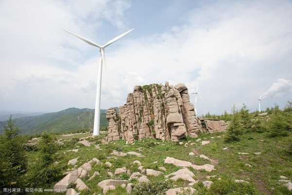张家口冰山梁最近降雨吗?要不要带伞?