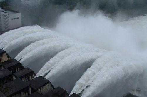 驻马店水库溃坝事件, 对当地居民影响有哪些?