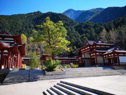 石膏山旅游攻略, 如何畅玩这个隐藏的天堂?