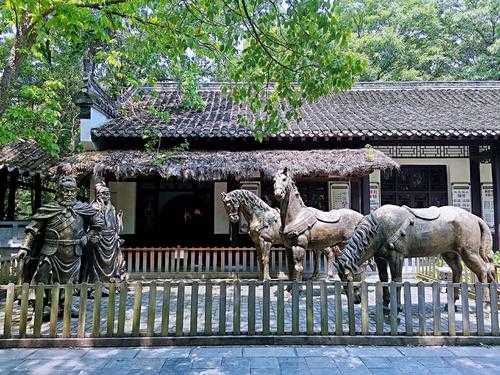 襄阳古隆中旅游攻略, 如何规划你的完美行程？