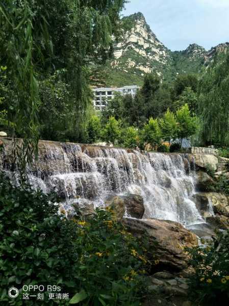 灵寿漫山花溪谷天气, 今日气温和出行建议是什么?