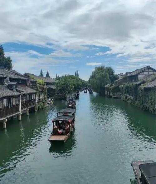 好想去旅游, 哪些地方值得推荐?