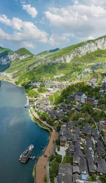 龚滩旅游, 探寻古镇的魅力与风情